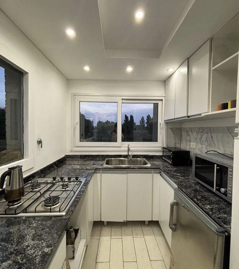 Venta departamento isla del este excelente vista al rio amarra propia 3