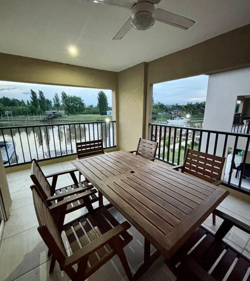 Venta departamento isla del este excelente vista al rio amarra propia 4