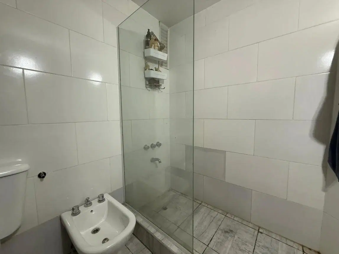 Espectacular semipiso corazón de la ciudad ! atención profesionales
Estudio Jurídico
Centro médico 5
