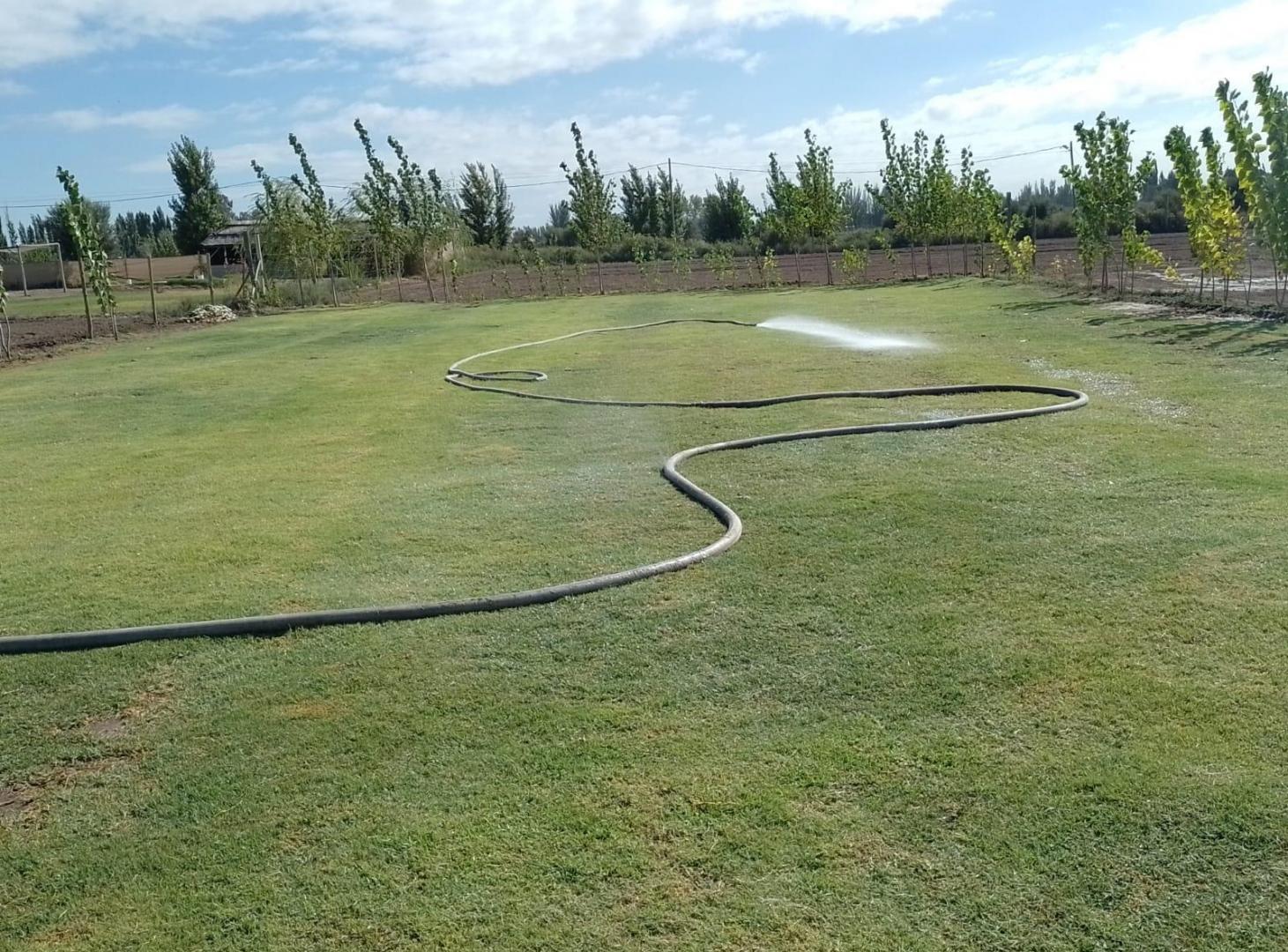Foto de Venta de Terreno Quincho con pileta, imagen 1