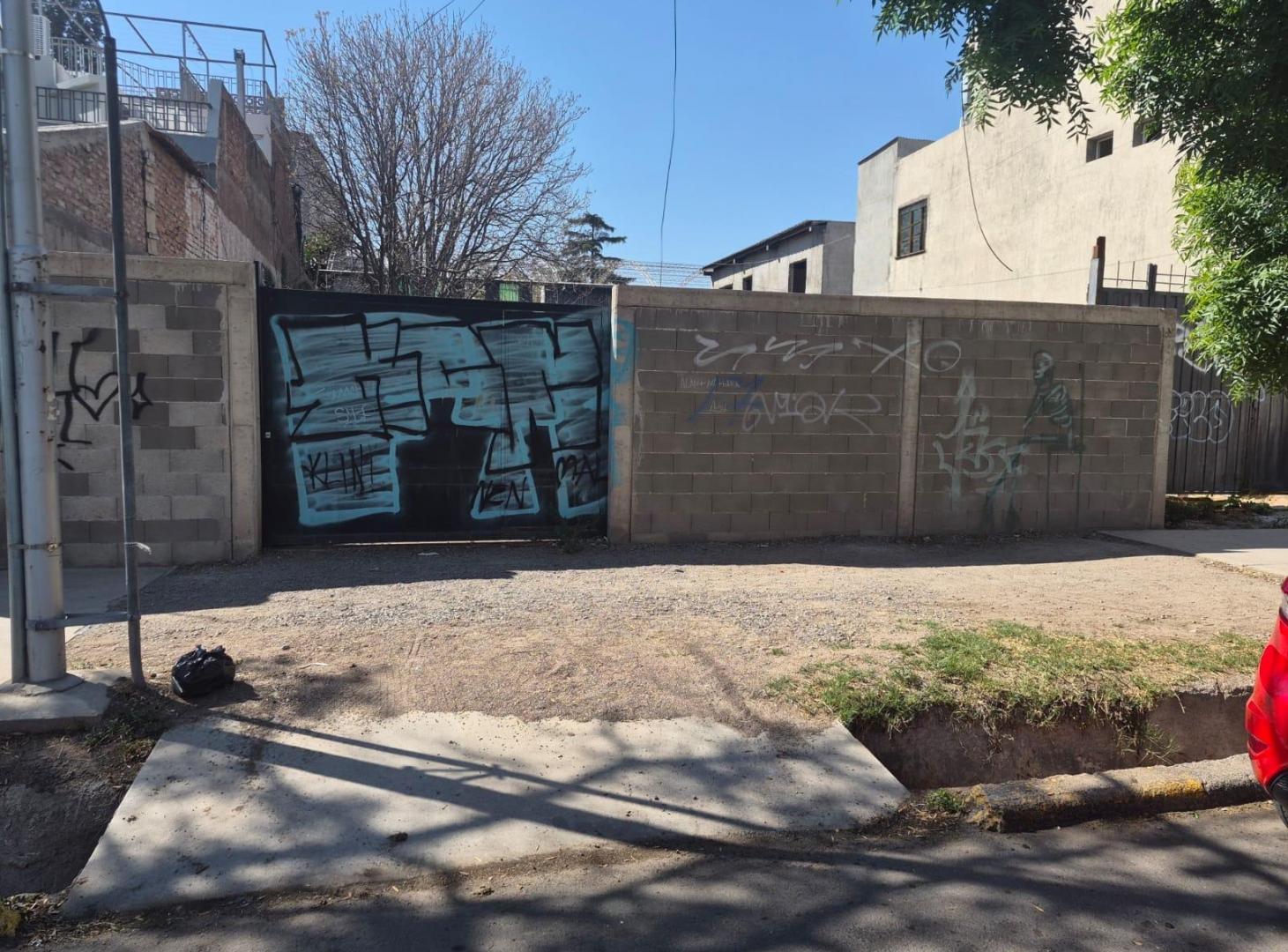 Foto de Oportunidad! Excelente Ubicación de terreno. Pegado a prestigiosa, imagen 2