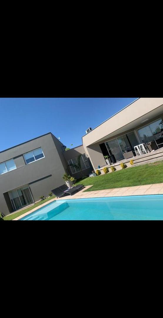 Foto de Casa en venta en Barrio La Bastilla, imagen 1