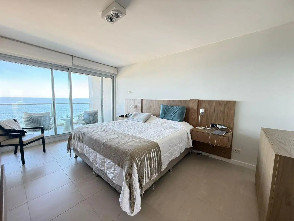 Apartamento Primera Linea en venta en Playa Brava, Punta del Este 3