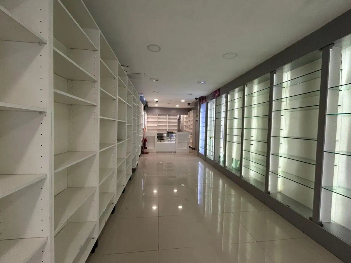 Venta de Local Comercial en Av Gorlero, Punta del Este 1