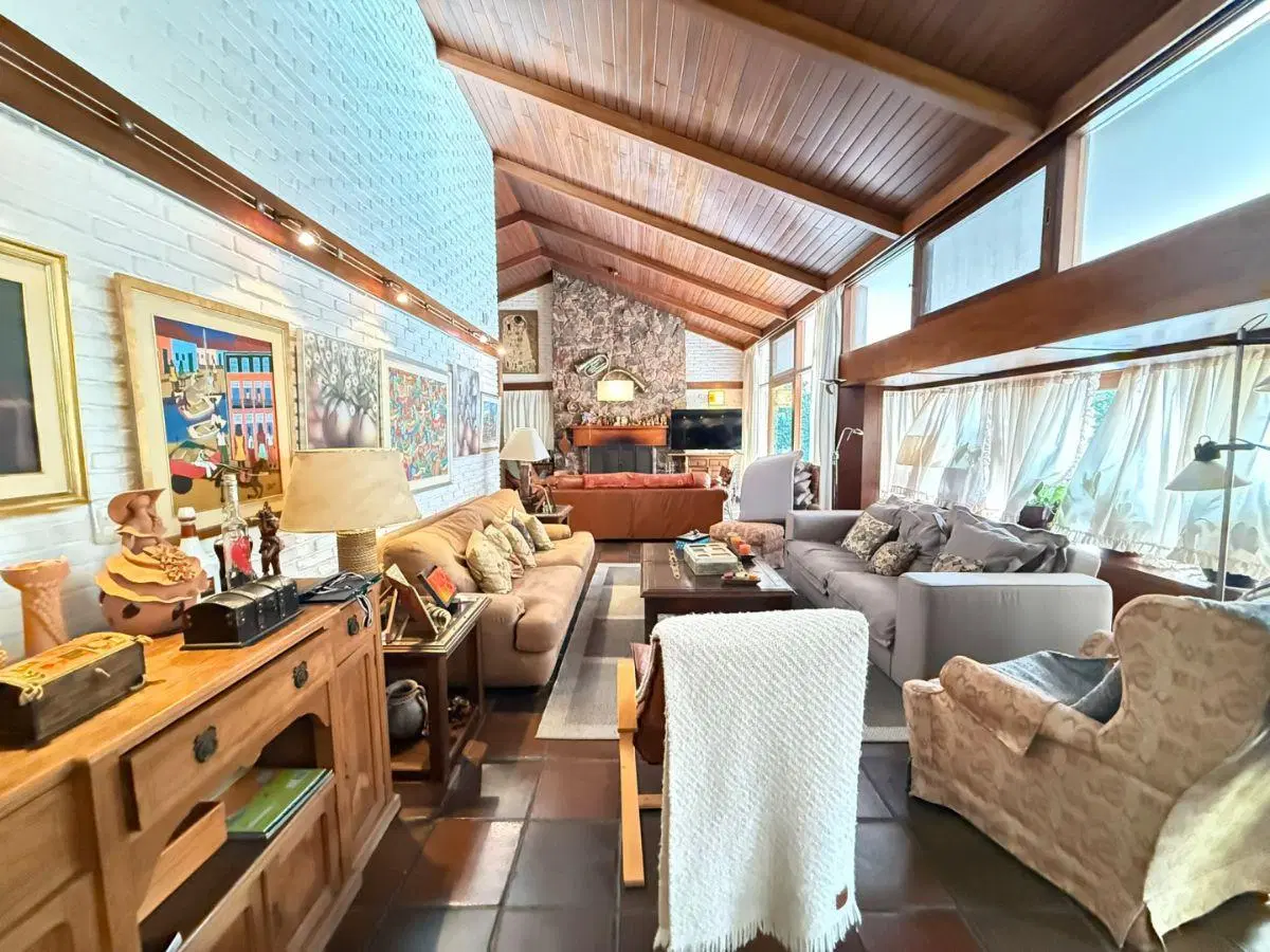 Casa de 1600 m² con 5 dormitorios en venta en Playa Mansa, Punta del Este 4