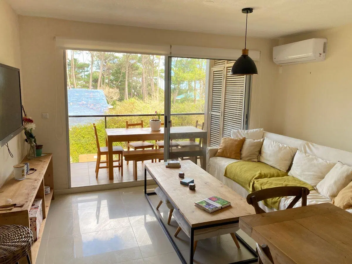 Apartamento en venta, playa Brava, 2 dormitorios y barbacoa propia 1