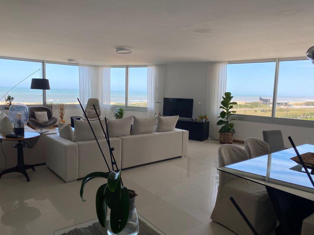 Apartamento 3 dormitorios, Primera Fila, Playa Brava, Punta del Este