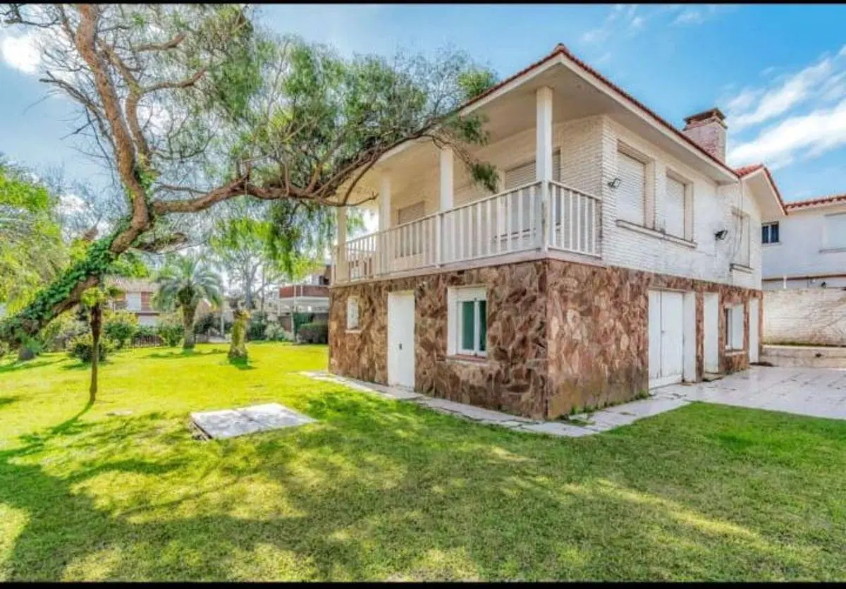 Casa en venta con 888mts2 de terreno, a pasos del mar, Punta del Este 3