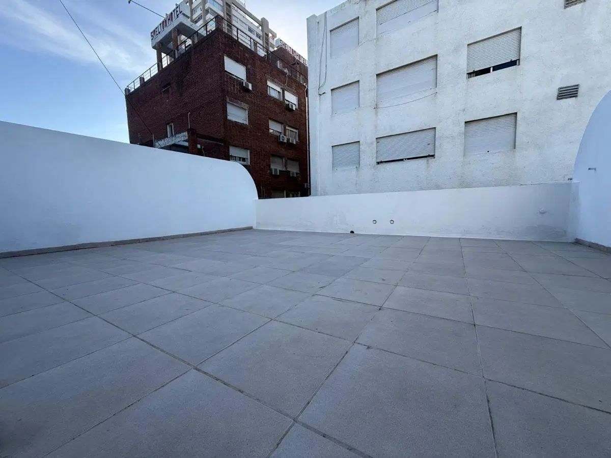 Apartamento en venta, 1 dormitorio y medio, gran terraza, Punta del Este 4