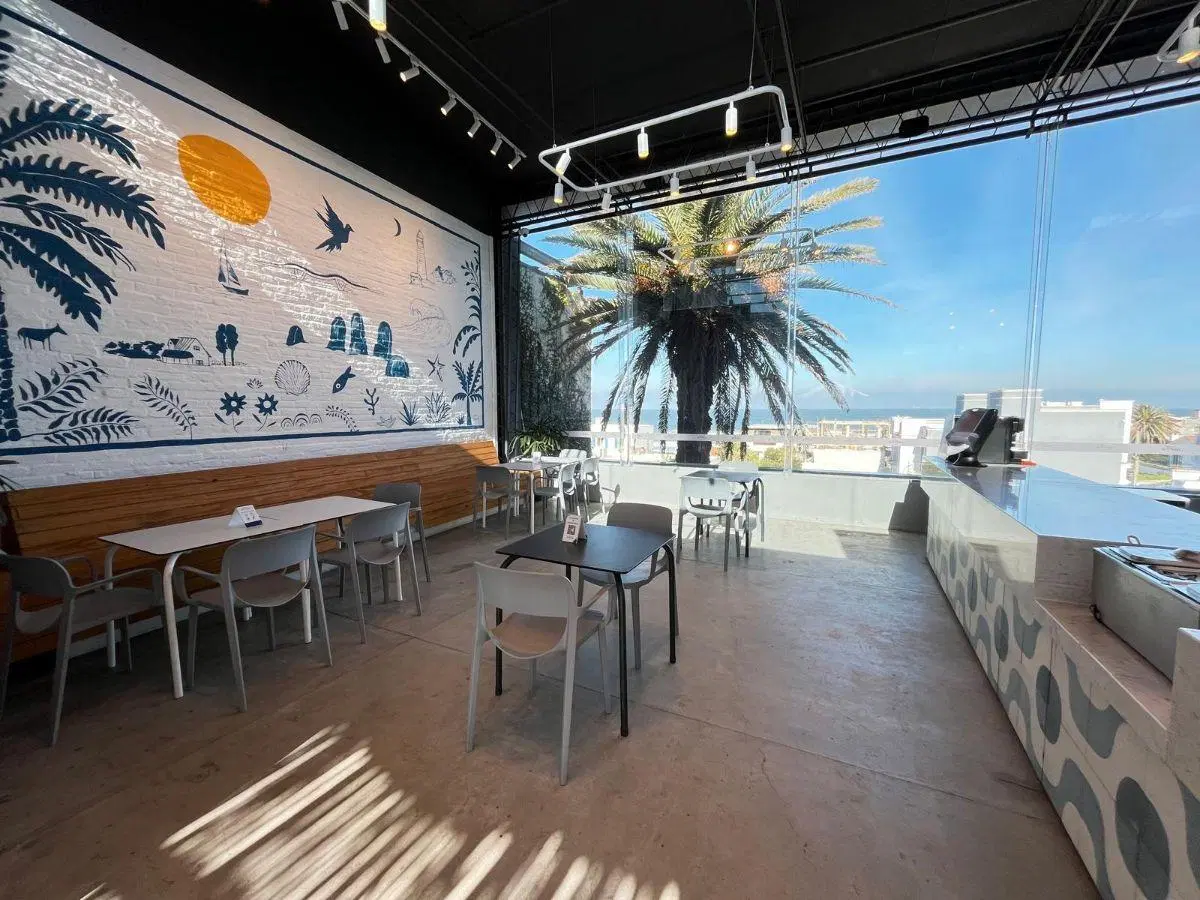 EN VENTA - LOCAL COMERCIAL EN LA BARRA, VISTA AL MAR 3