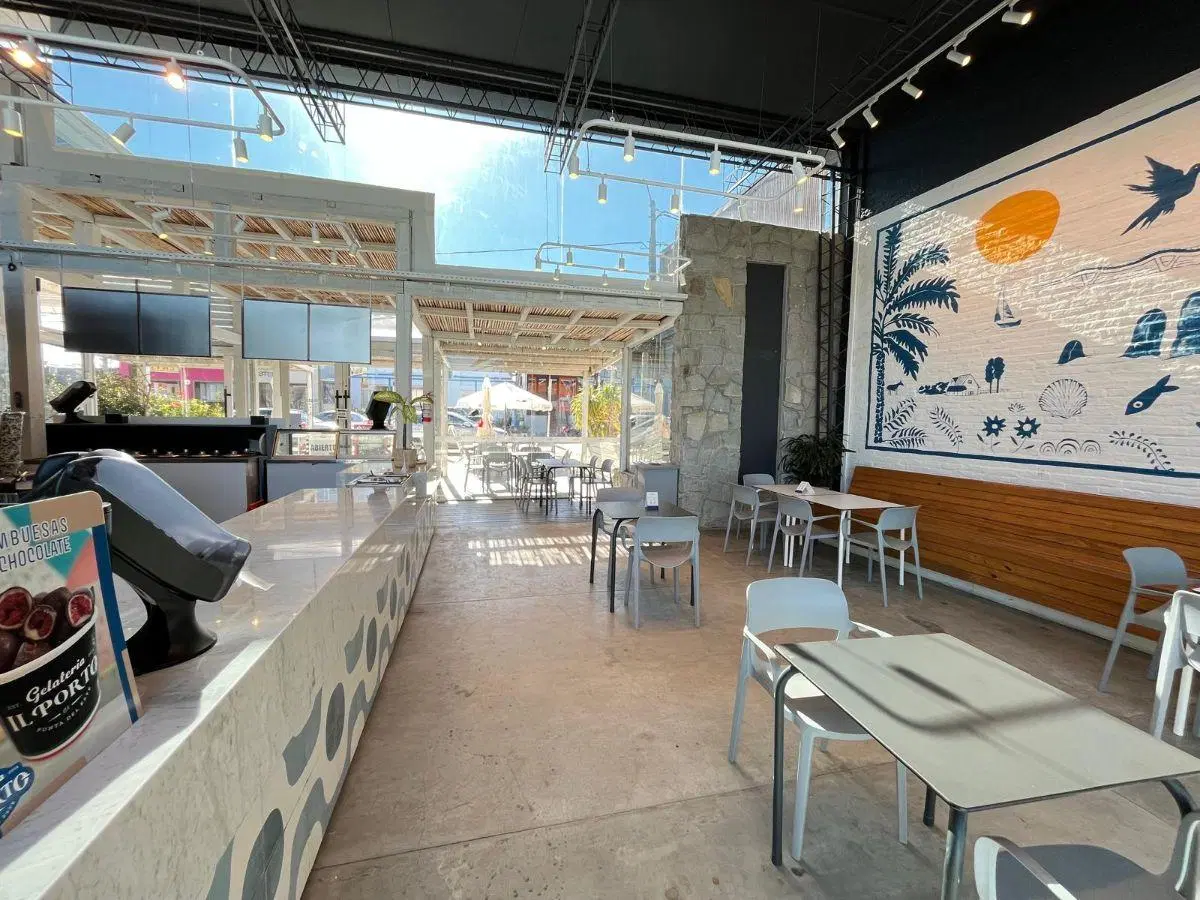 EN VENTA - LOCAL COMERCIAL EN LA BARRA, VISTA AL MAR 4