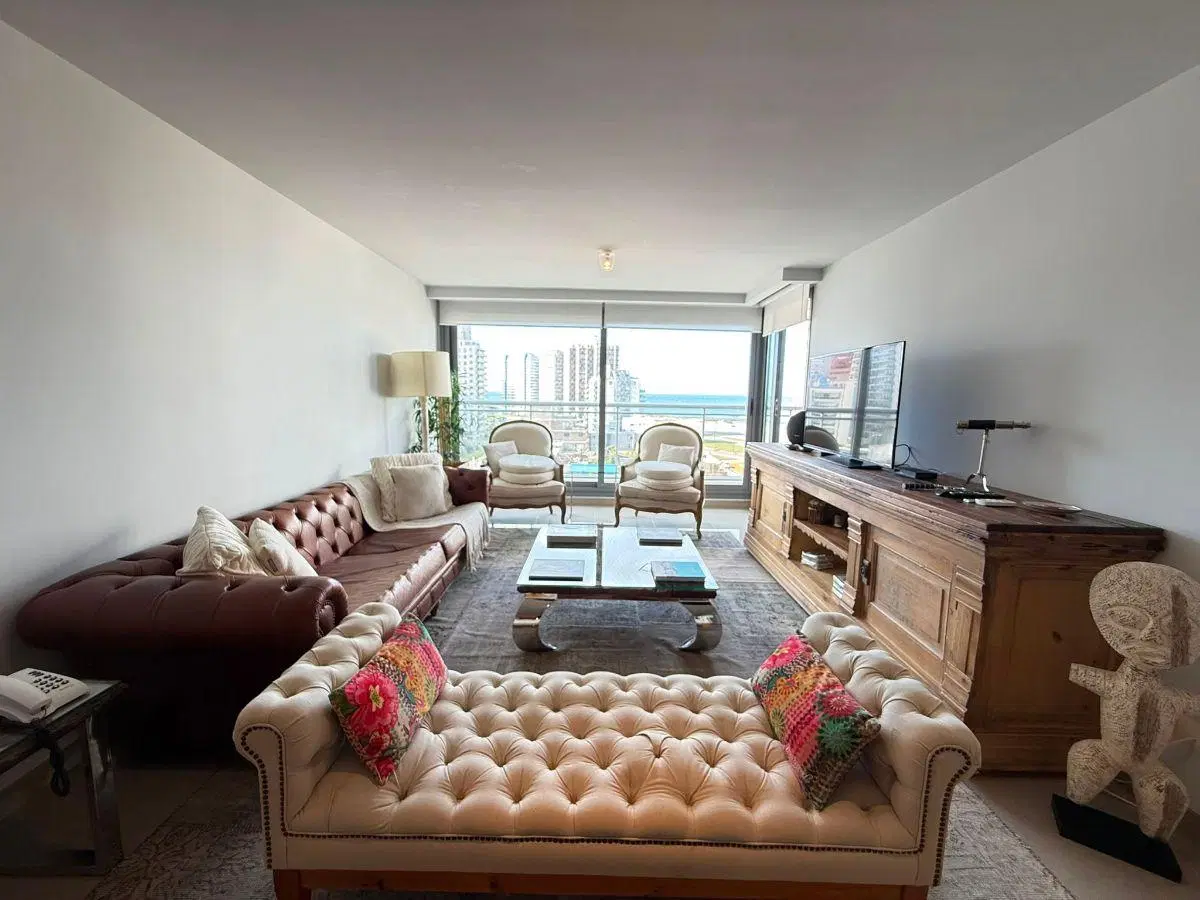 EN VENTA - 3 dormitorios con Vista al Mar, Playa Brava, Punta del Este 1
