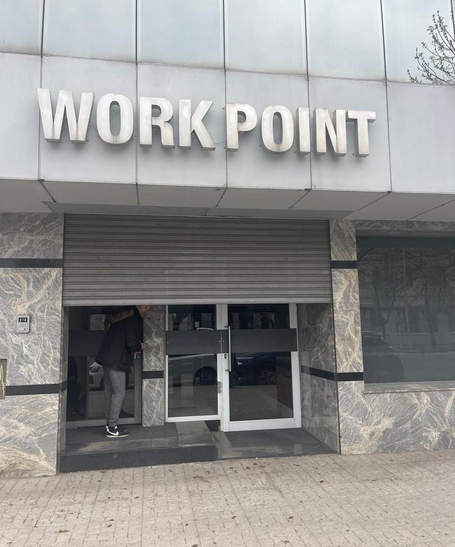CENTRO DE OFICINAS COMERCIALES EN ALQUILER -VENTA