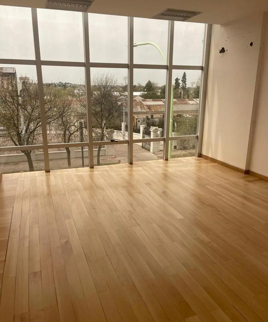CENTRO DE OFICINAS COMERCIALES EN ALQUILER -VENTA 5