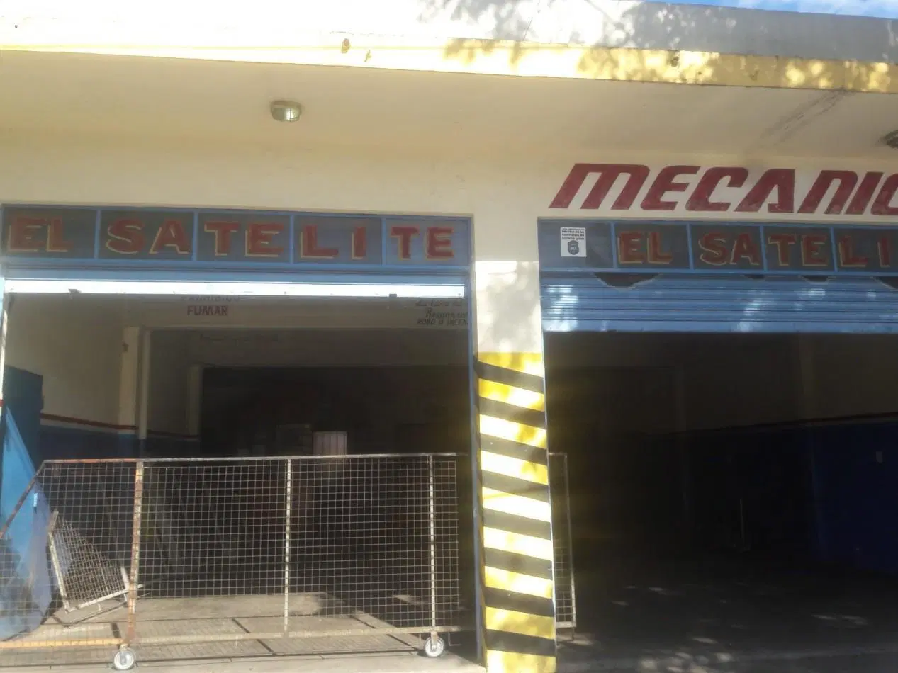 LOCAL COMERCIAL EN AV. ALQUILA CASTELAR 1