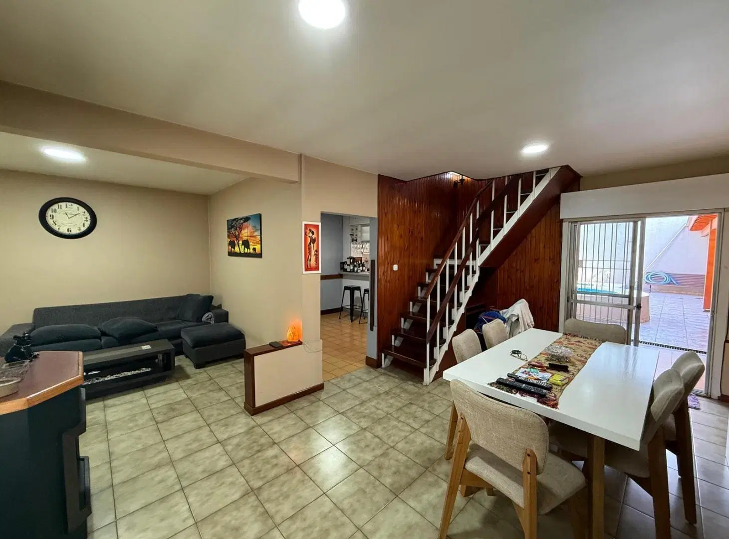 VENTA CASA 3 AMBIENTES CON PILETA EN BELLA VISTA 4
