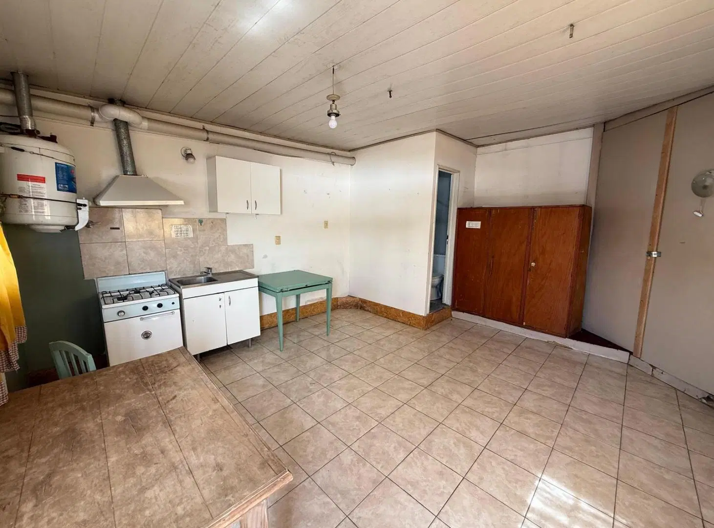 VENTA COMPLEJO DE DEPARTAMENTOS EN BELLA VISTA 4