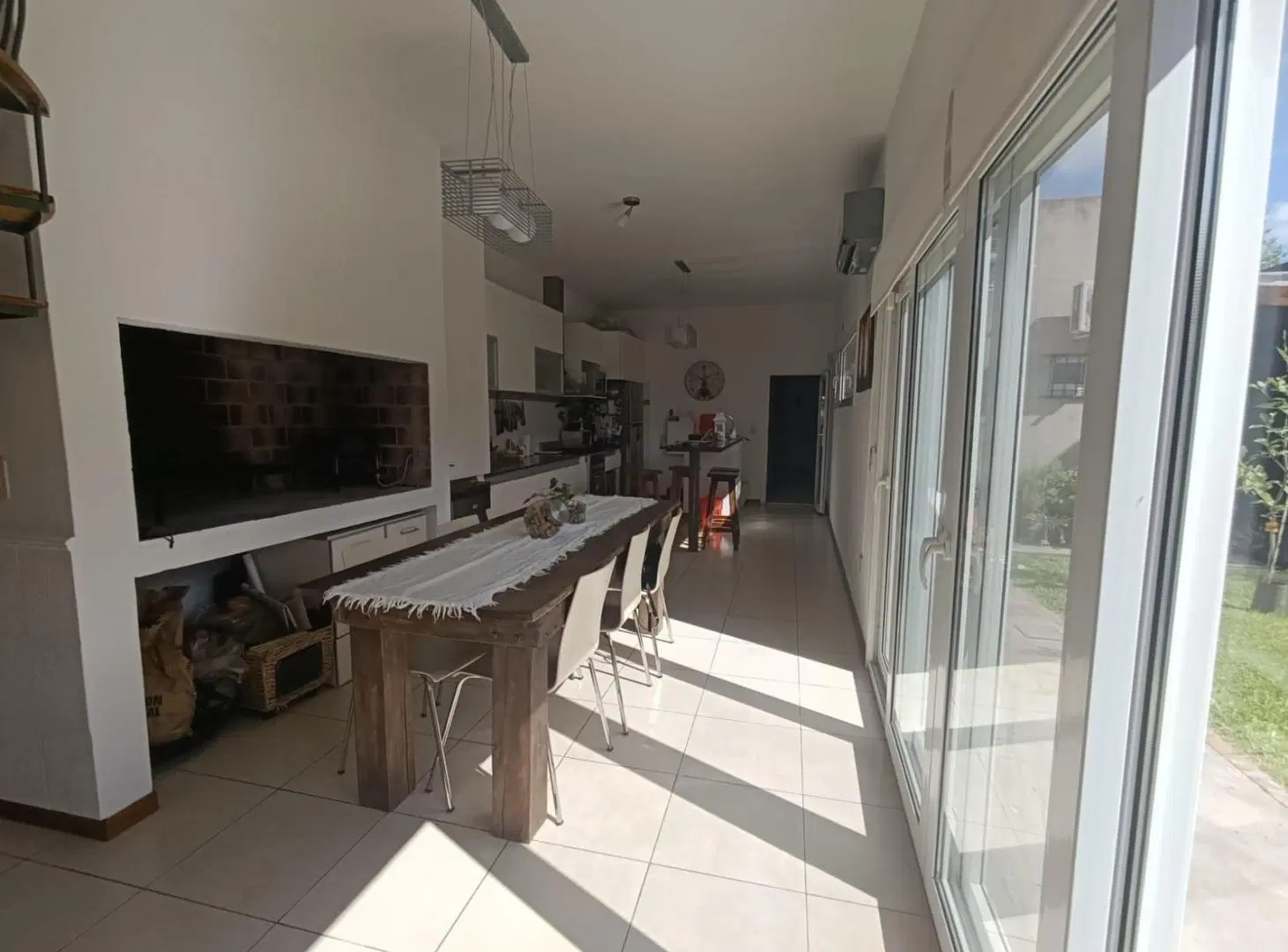 CASA EN VENTA 4AMB HURLINGHAM 4