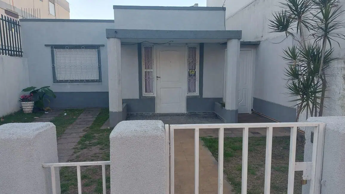 VENTA LOTE IDEAL INVERSOR CASEROS 1