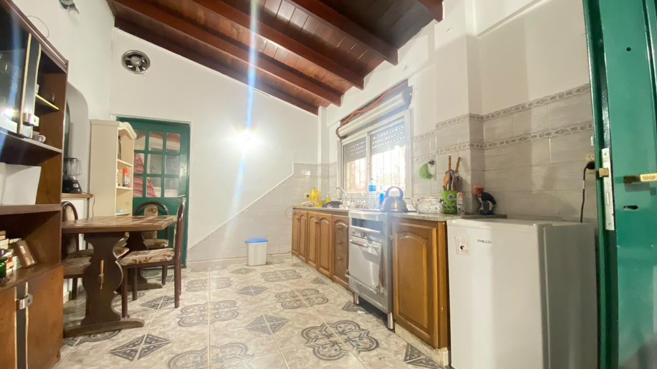 Foto de Venta casa 3 amb + local y amplio lote en Muñiz, imagen 5