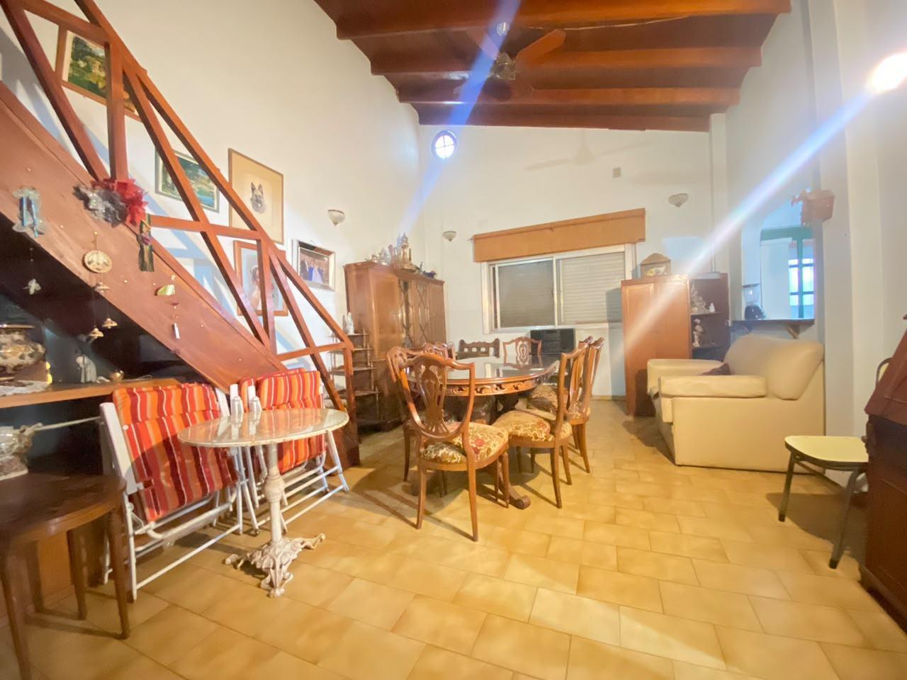 Foto de Venta casa 3 amb + local y amplio lote en Muñiz, imagen 4