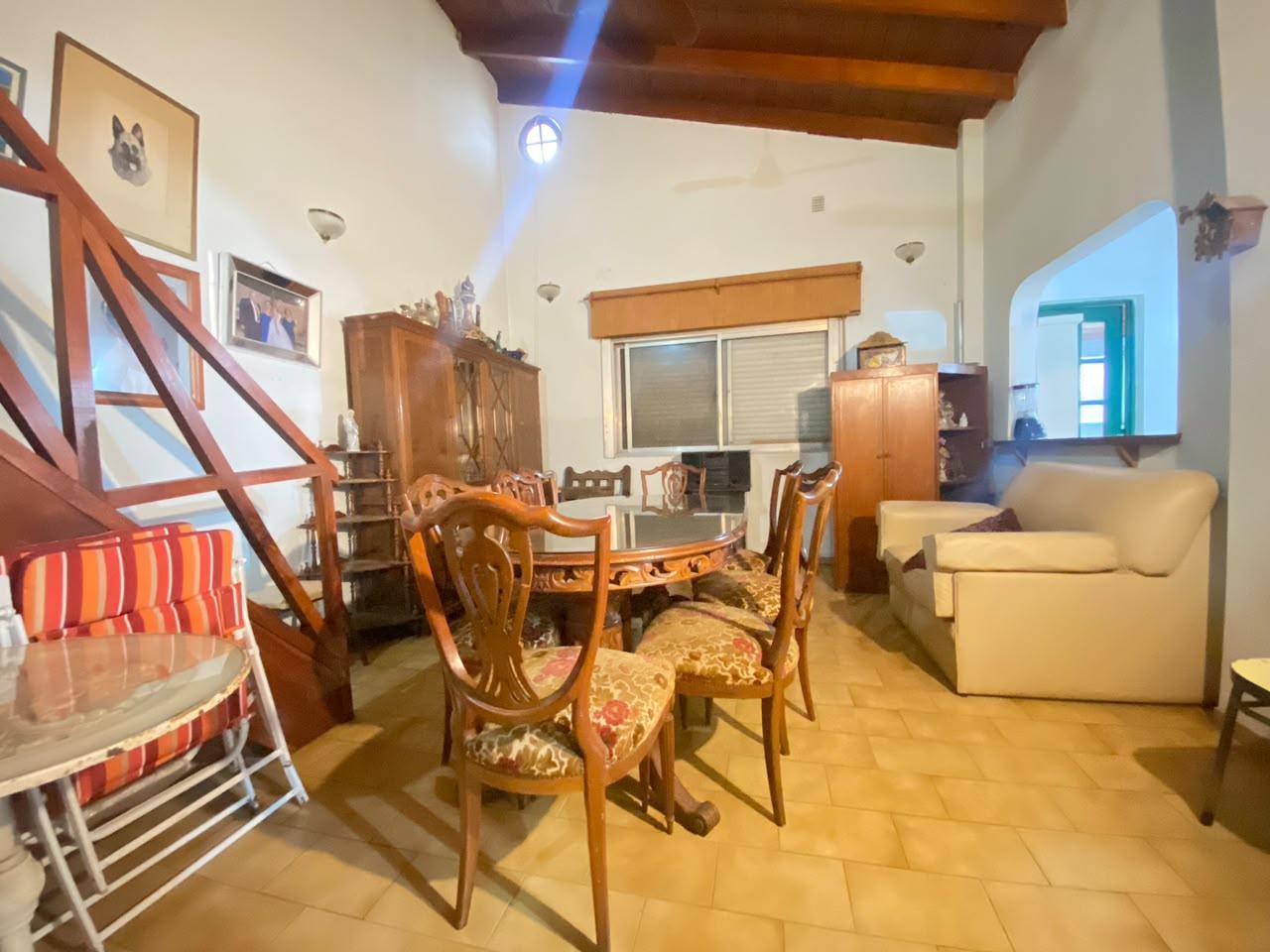 Foto de Venta casa 3 amb + local y amplio lote en Muñiz, imagen 1