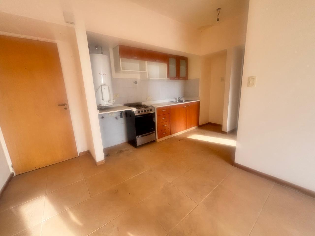 Foto de Venta departamento 2 ambientes c/ balcón Muñiz, imagen 1