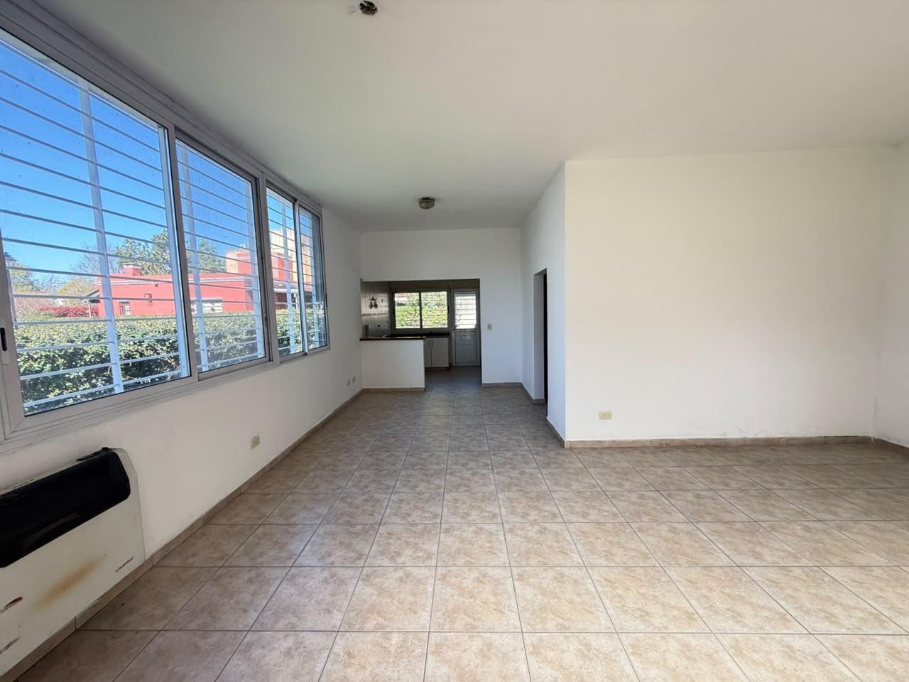 Foto de CASA 2 AMB EN VENTA EN BELLA VISTA APTA CREDITO BARRIO CERRADO, imagen 5