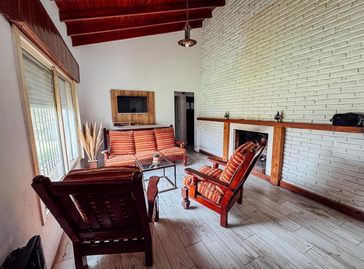 Foto de VENTA O PERMUTA CASA QUINTA EN MORENO/PASO DEL REY, imagen 3