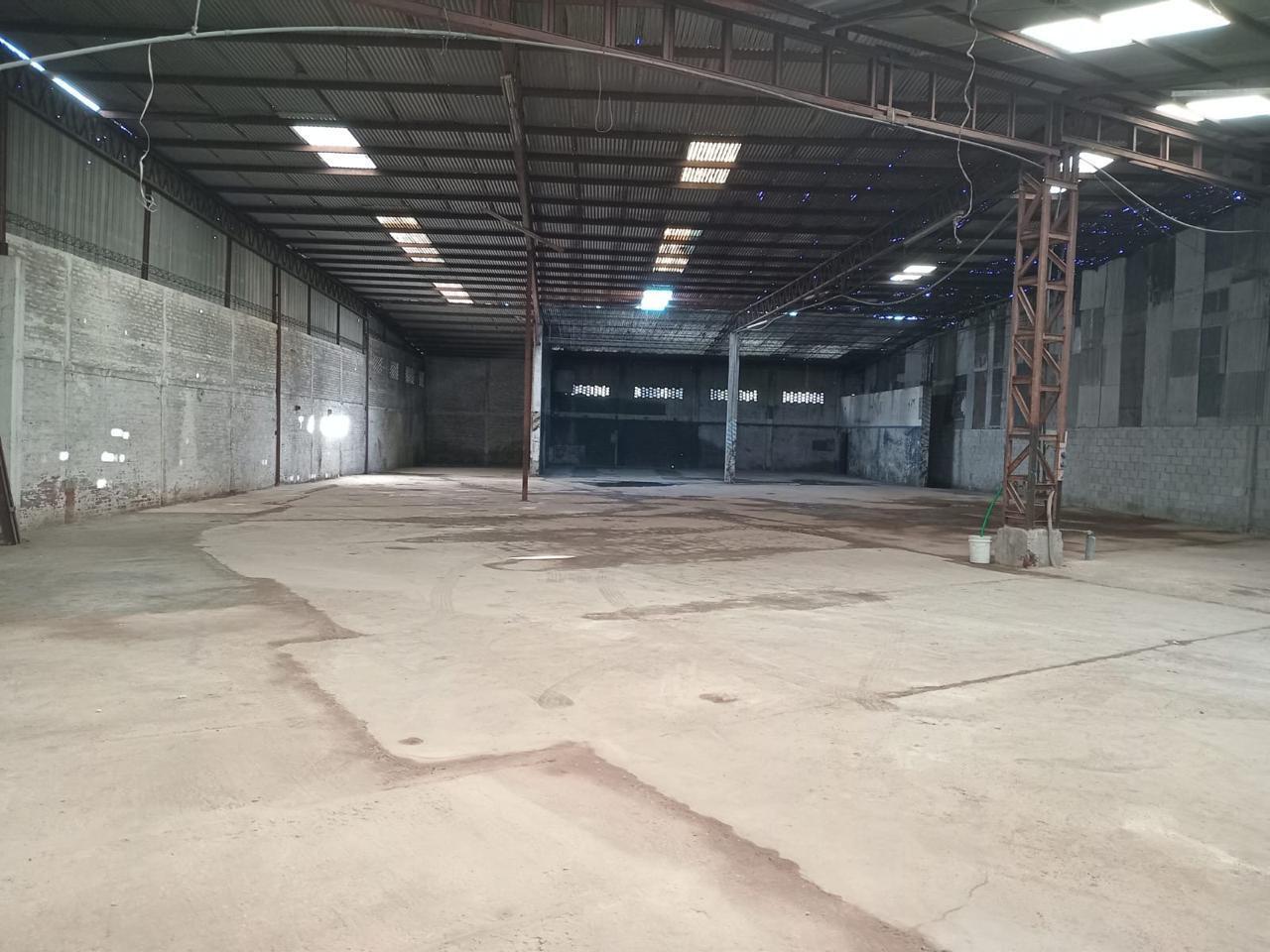 Foto de LOCAL COMERCIAL CON DEPOSITO EN JOSE C PAZ, imagen 3