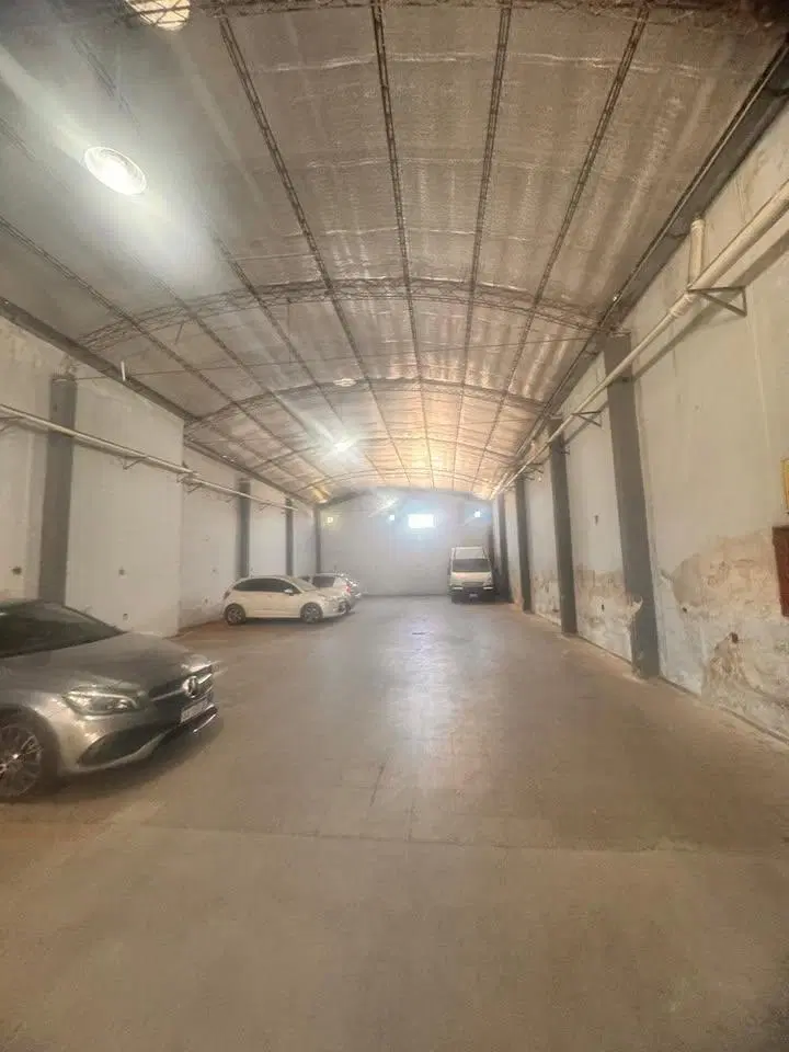 VENTA DE GALPON EN BARRIO ALTA CORDOBA. (FRAGUEIRO Y GONGORA). CORDOBA 3