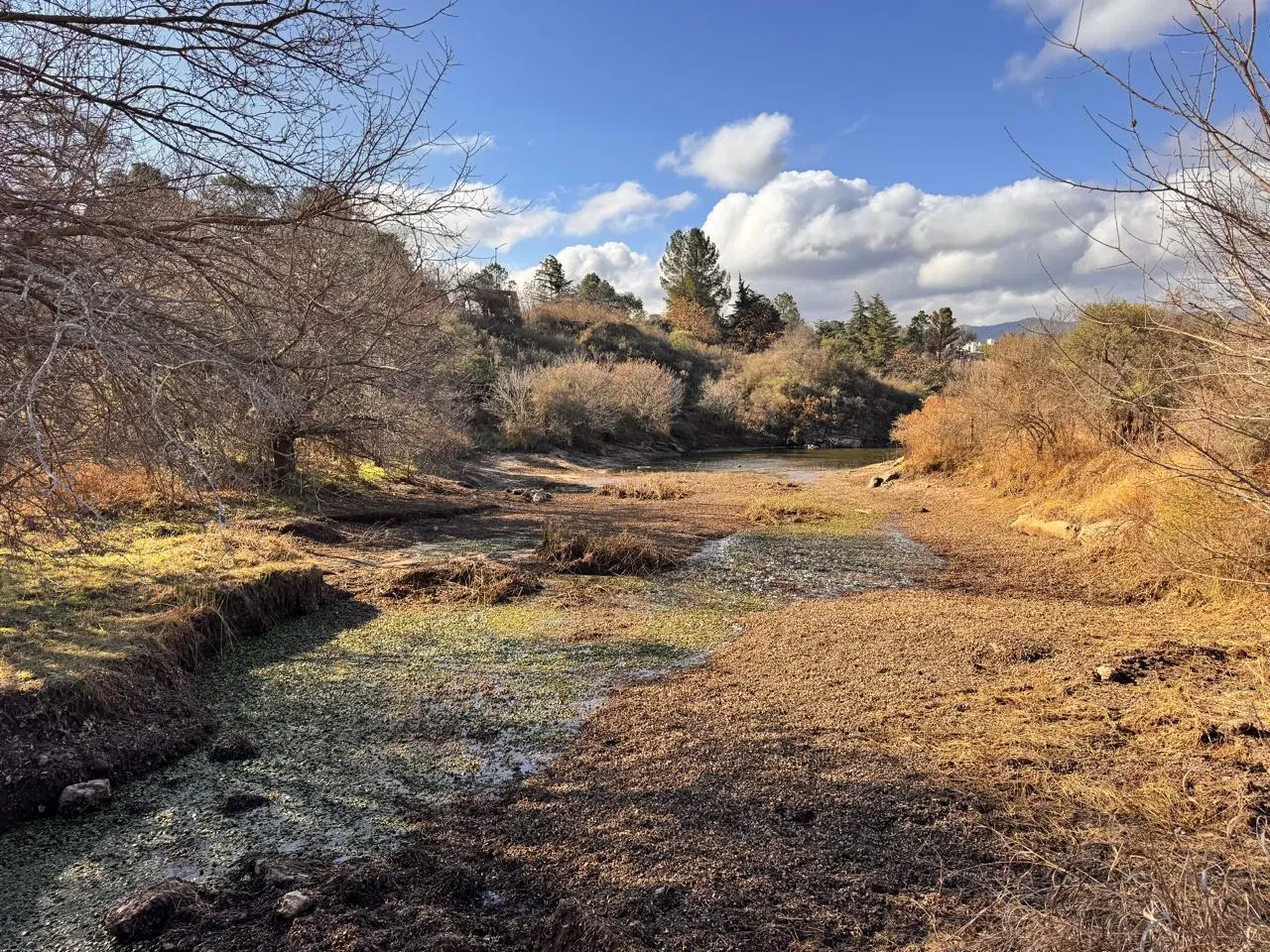 VENTA DE TERRENO EN PARQUE SIQUIMAN A 5 CUADRA DEL LAGO SAN ROQUE. CARLOS PAZ. CORDOBA.- 5