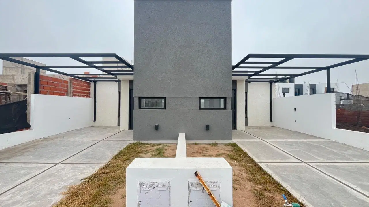 Casa en Quebrada De Manantiales 3