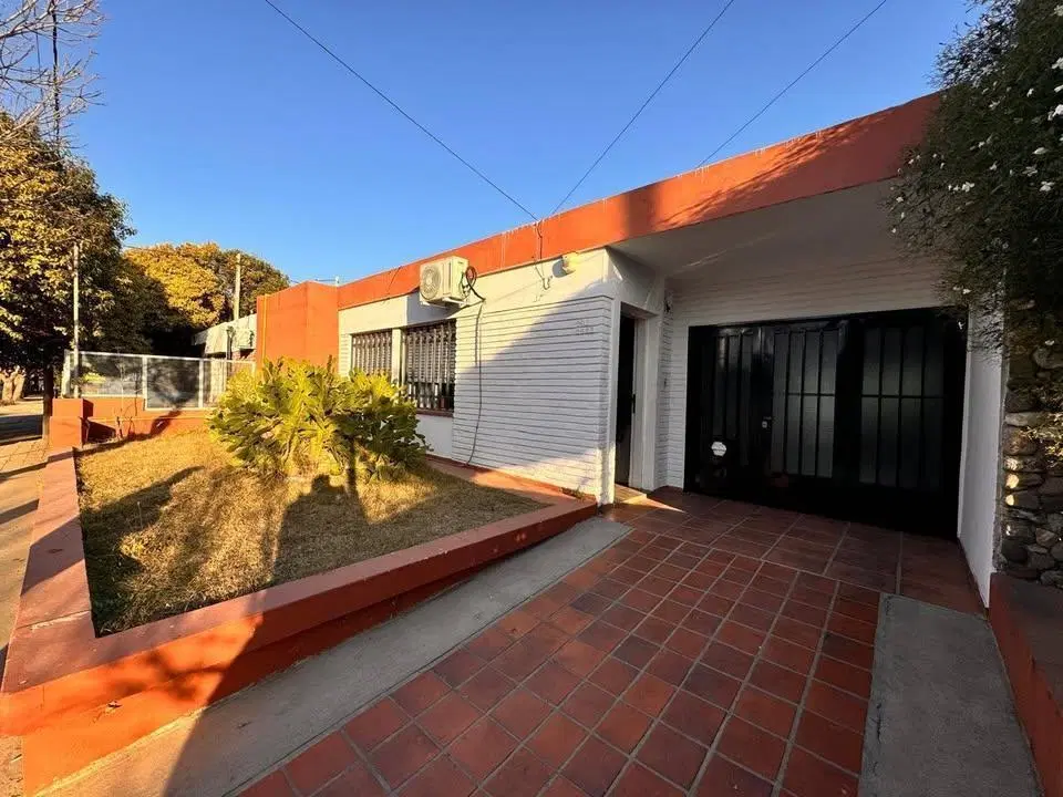 VENTA DE CASA EN BARRIO EL TREBOL. CORDOBA CAPITAL 2