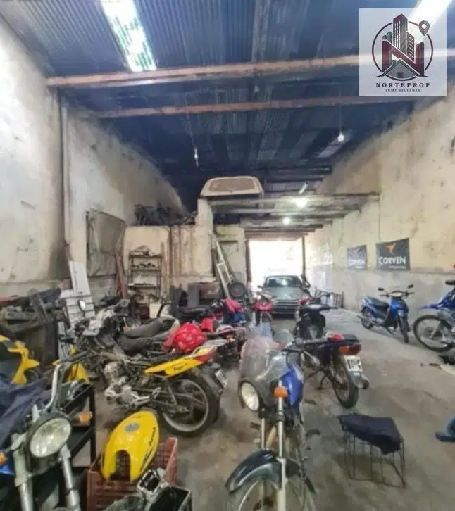 VENTA DE GALPON EN CALLE POLONIA AL 1092 BARRIO PUEYRREDON.- CORDOBA 2