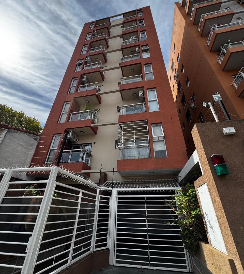 Venta Dpto 2 Ambientes, Caseros (centro), 3 de Febrero