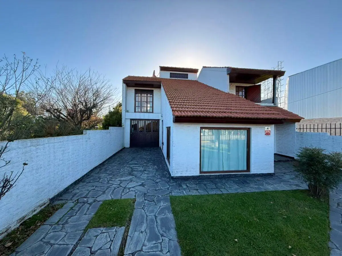 Chalet en venta 2