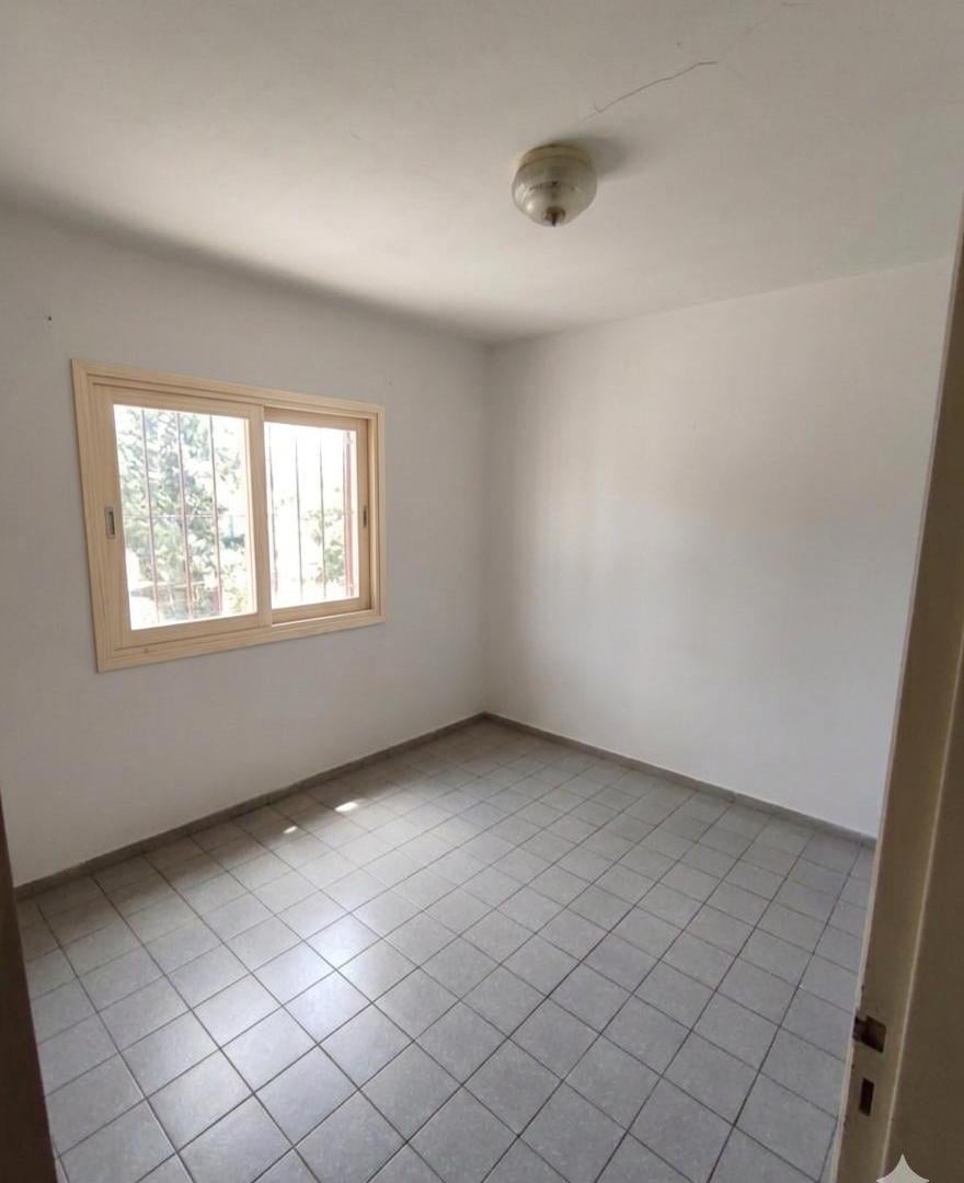 Foto de DUEÑO DIRECTO VENDE CASA 2 PISOS, imagen 5