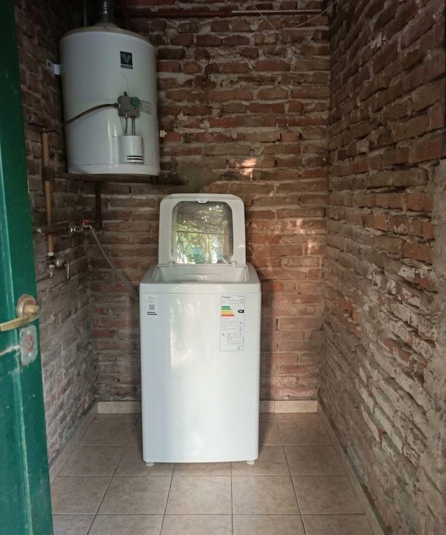 Foto de Casa de 96 m² con 3 dormitorios en venta en Navarro, imagen 3