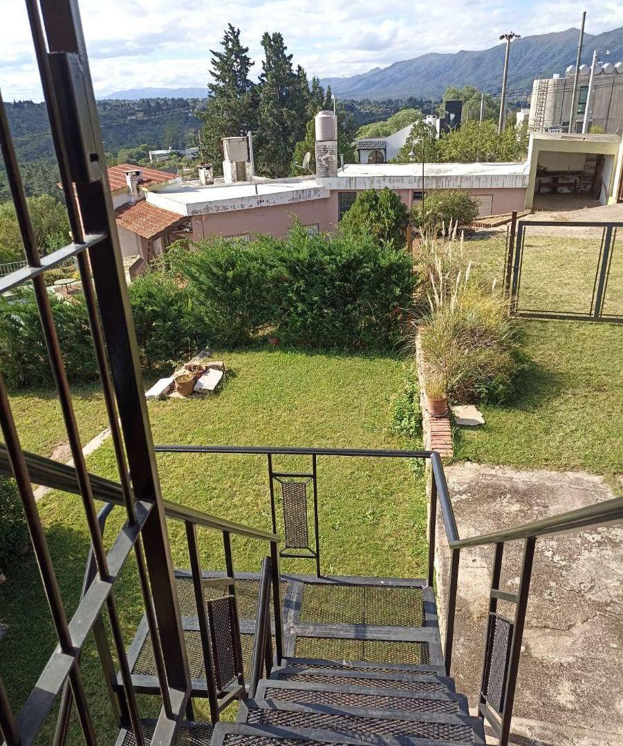 Foto de VENDO CASA DE 3 DORMITORIOS AMOBLADA APTO CREDITO – VILLA PARQUE, imagen 5