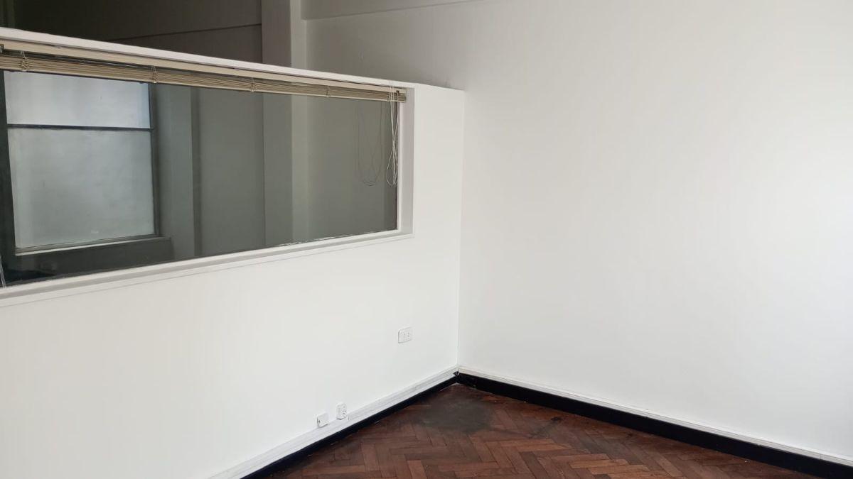 Foto de ALQUILO OFICINA AMPLIA UN PRIVADO, imagen 4