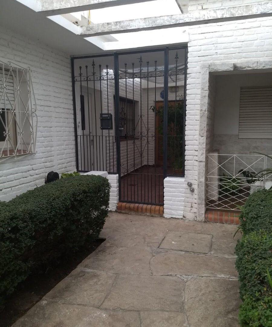 Foto de Casa de 113 m² con 3 dormitorios en venta en Juniors, imagen 3