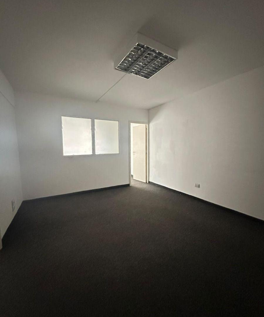 Foto de VENDO OFICINA PLENO CENTRO, imagen 5