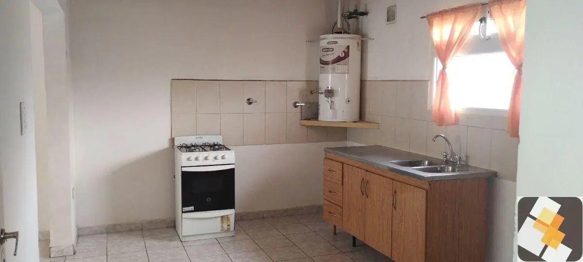 Departamento en alquiler en Plottier 3