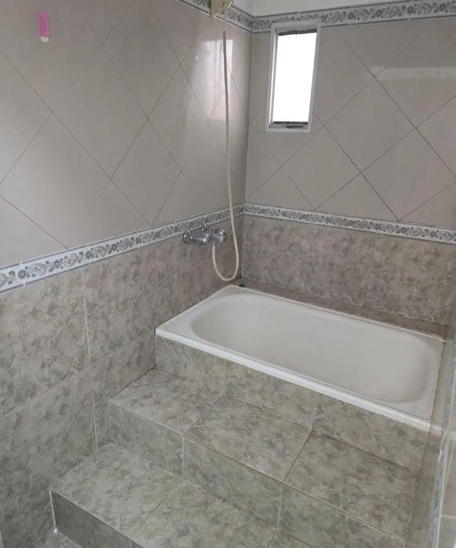 CASA EN ALQUILER DE 3 HABITACIONES 2