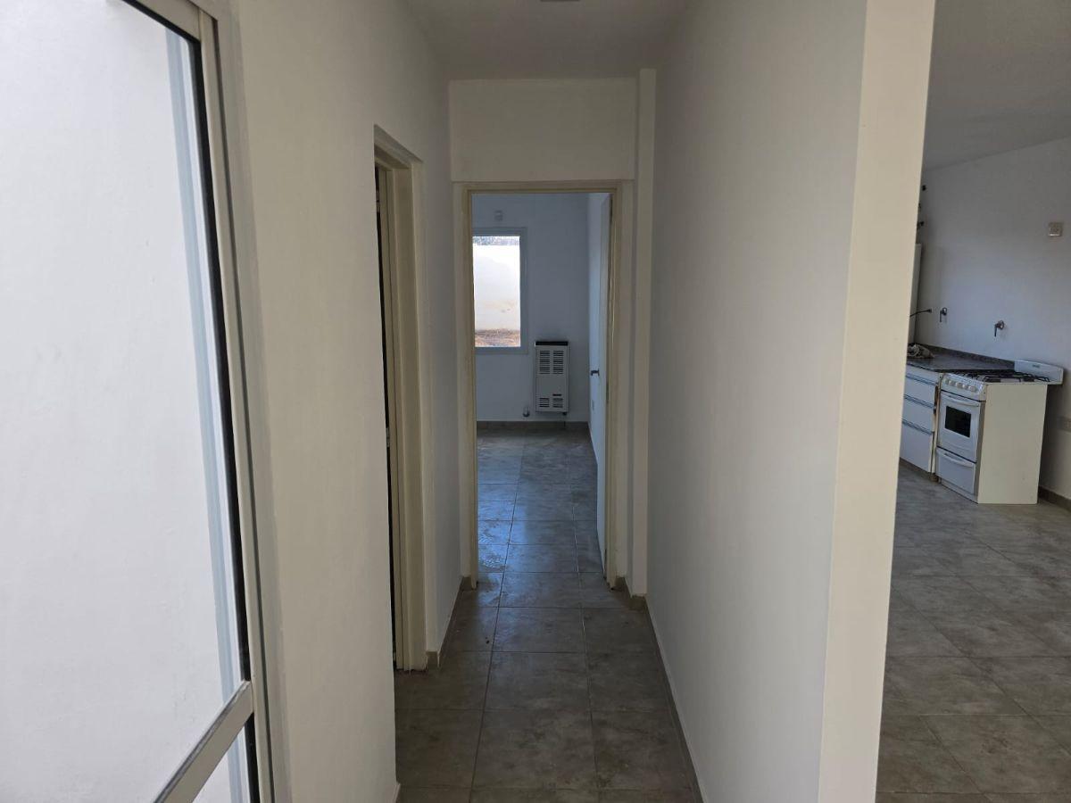 Foto de ALQUILER DE CASA DE 2 HABITACIONES EN BARRIO ALTOS DE ALBERDI 1, imagen 4