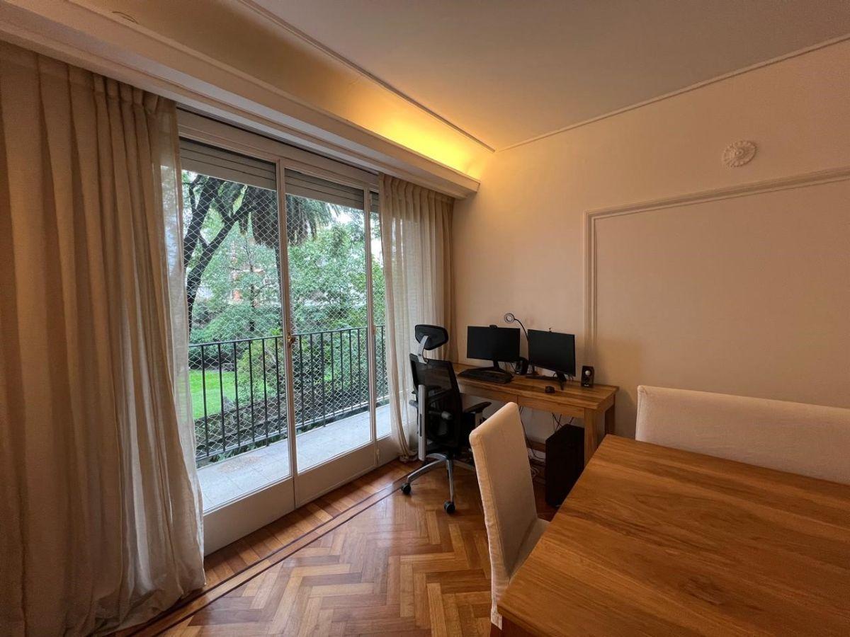 Foto de Piso de 152 mts ubicado en pleno Recoleta muy luminoso y con excelentes, imagen 4