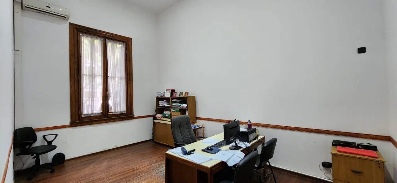 AV. Pellegrini al 800 - ESPECTACULAR PLANTA ALTA 341 M2 EXCLUSIVOS - 4
