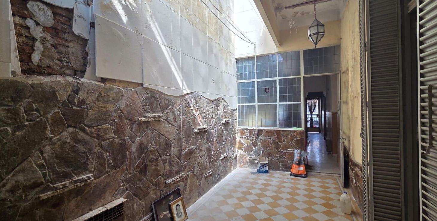Foto de Venta Marcos Paz 3450 - Espectacular casa a reciclar a metros del, imagen 3