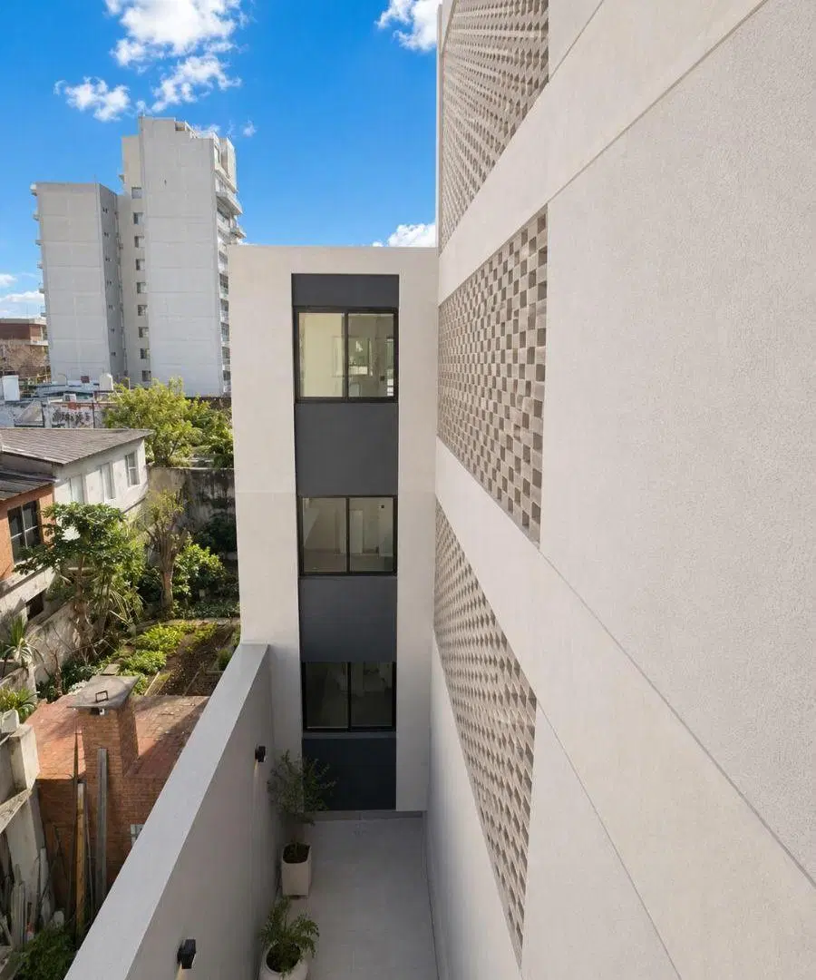 Cochera cubierta en PB a la Venta San Martin Centro edificio a estrenar 5